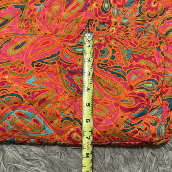 Like New Quilted Zip Top Tote-Vibrant Paisley Print-Shoulder Straps - Picture 10 of 16